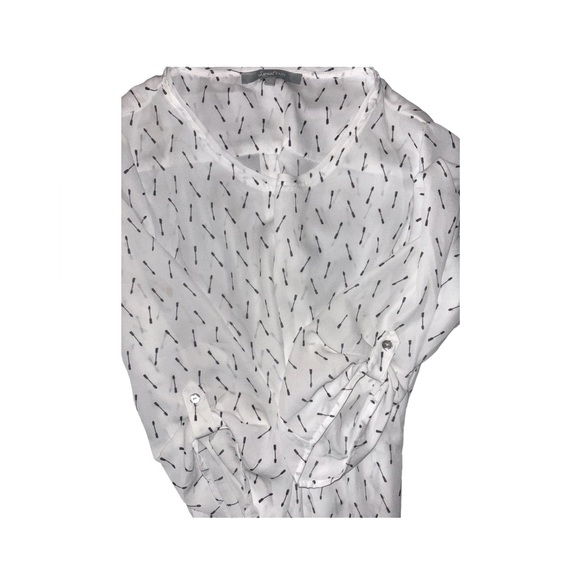 Sweet Rain Blouse - Picture 2 of 3